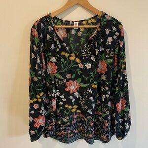 Floral long sleeve blouse